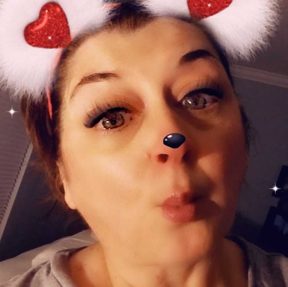 Meet your Posher, Bethyjane - Picture 5 of 8